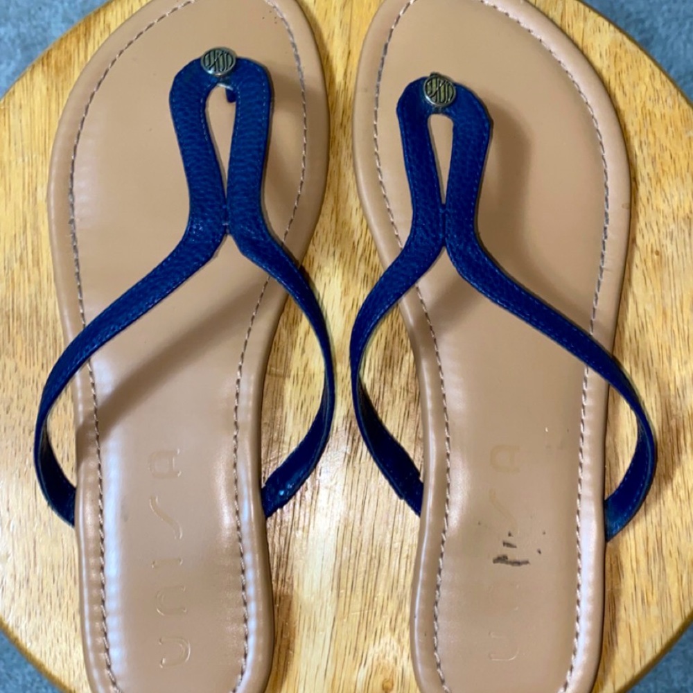 Tan and blue flip flop like sandals